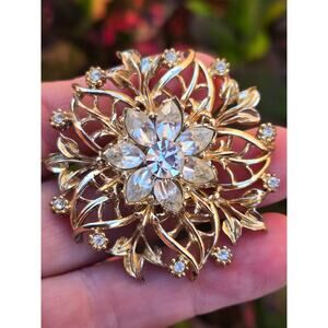 Gorgeous Antique Coro Signed Gold Tone Rhinestone 2" Brooch Pin